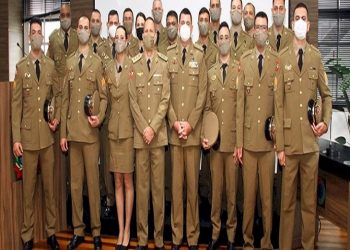 Policiais da Serra concluem curso de aperfeiçoamento na Capital