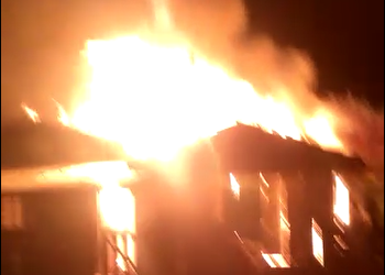 Três residências destruídas pelo fogo na noite desta terça-feira